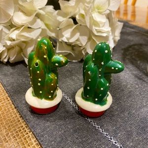 Vintage 1950 era cactus salt and pepper shakers